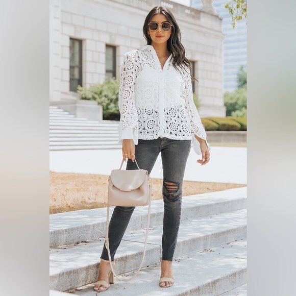 Button-Up Lace Collared Shirt - Picture 2 of 3